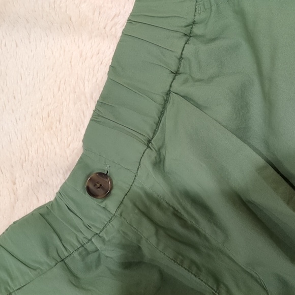 Target short pants Small - Picture 2 of 4